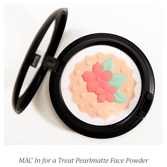 IN FOR A TREAT Pearlmatte Face Powder MAC Baking Beauties - Picture 9 of 14